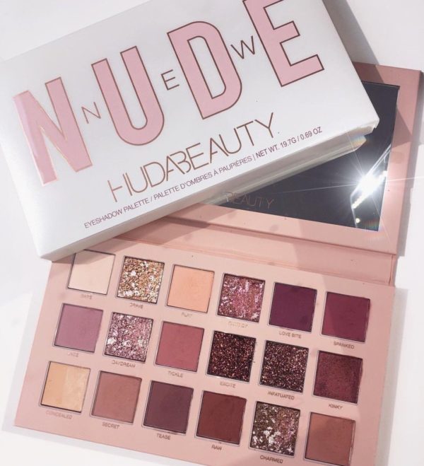 Sombras New Nude Huda Beauty CeBella